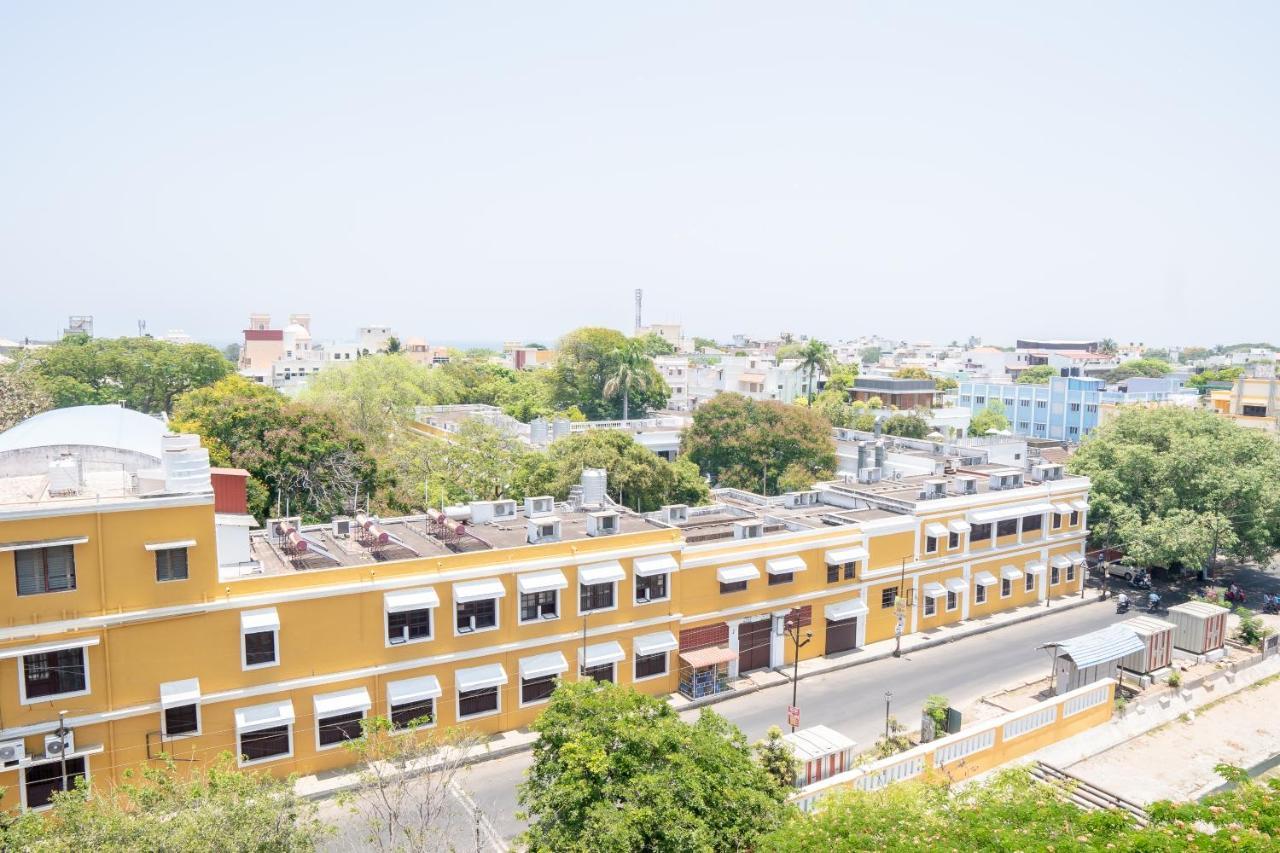 Palais De Pondichery Eksteriør bilde